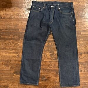 Levi’s 514 Jeans